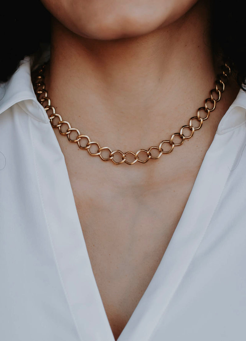 Gold Circle Chained Shortie Necklace